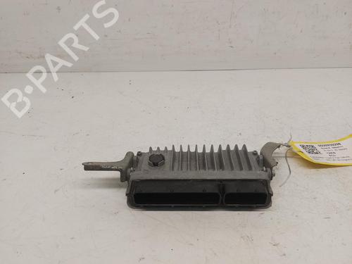 Used Control unit TOYOTA YARIS (_P13_) 1.3 (NSP130_, NSP130) (99 hp) 26824428