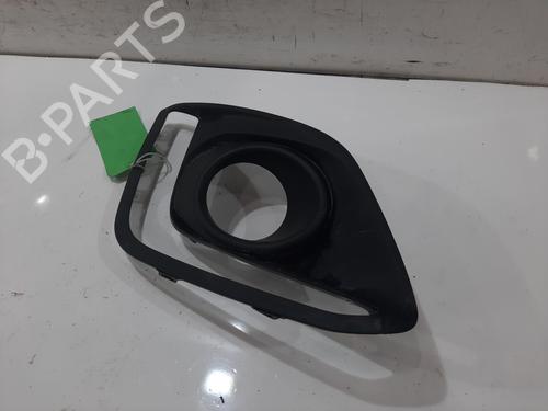 Grille Grille SUZUKI SWIFT IV (FZ, NZ) 1.2 (AZG412, ZC72S) (90 hp) 37593182 37593182