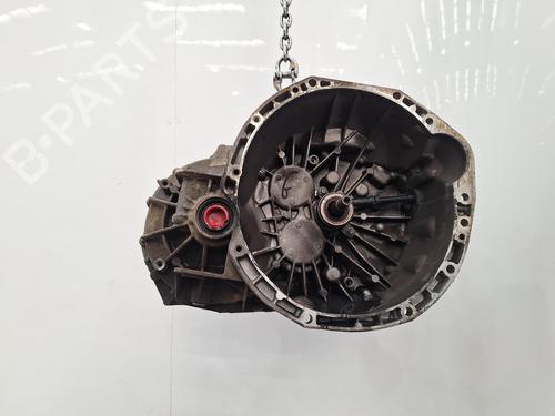 Gearkasse VAUXHALL VIVARO A Bus (X83) 2.0 CDTI (90 hp) 29417485