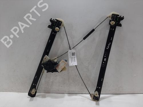 Used Front right window mechanism Front right window mechanism LAND ROVER RANGE ROVER IV (L405) 4.4 SDV8 4x4 (340 hp) 33318300 33318300