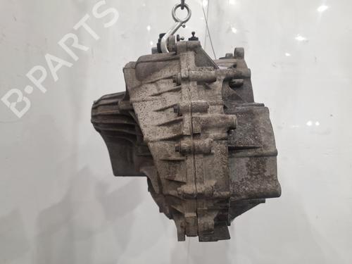 Gearbox VOLVO V40 Hatchback (525) D3 | BP31927948M3