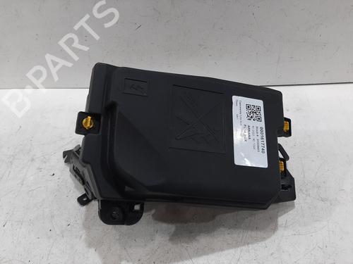Sikringsdåse RENAULT ARKANA I (LCM_, LDN_) 1.3 TCe 140 (LDN0) (140 hp) 32422487