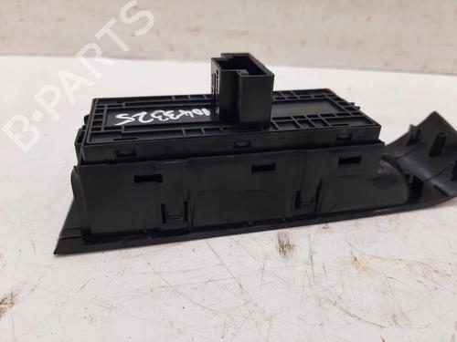 Right front window switch SKODA FABIA III (NJ3) 1.0 TSI | BP32529343I26  - Image 6