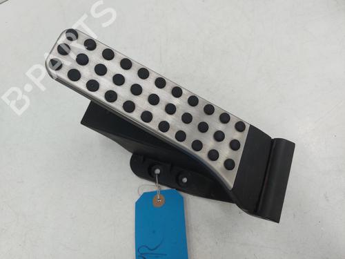Used Pedal Pedal 26750858 26750858