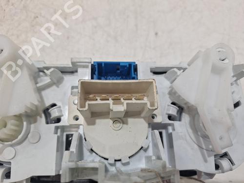 Climate control VAUXHALL CORSA Mk III (D) (S07) 1.4 (L08) | BP32380981I5