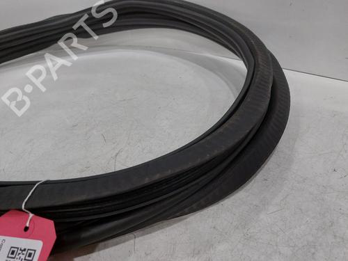 Rubber door seal LAND ROVER DEFENDER Station Wagon (L663) D250 MHEV 4x4 | BP29235712C142 