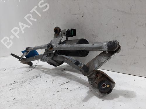 Used Front wiper motor HYUNDAI ix35 (LM, EL, ELH) 1.7 CRDi (116 hp) 32448589