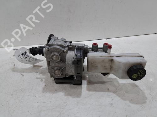 Brake master cylinder JAGUAR I-PACE (X590) EV400 AWD | BP29236627M77 
