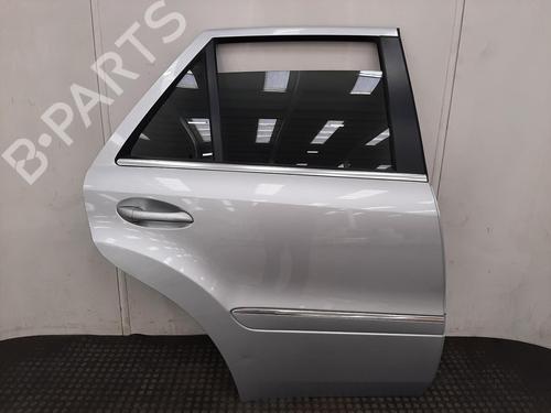 Used Right rear door MERCEDES-BENZ M-CLASS (W164) ML 300 CDI 4-matic (164.121) (204 hp) 26778853