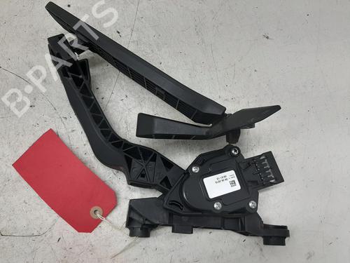 Used Pedal Pedal 26746768 26746768