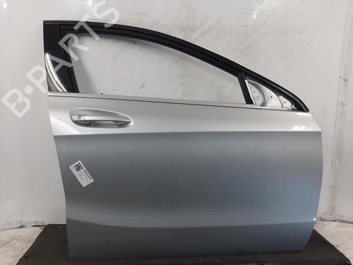 Used Right front door MERCEDES-BENZ A-CLASS (W176) A 180 (176.042) (122 hp) 30119900