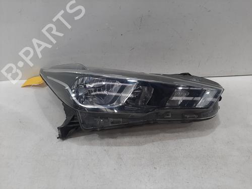 Used Right headlight NISSAN MICRA V (K14) 1.0 IG-T 100 (101 hp) 31009698