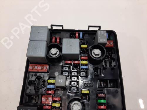 Fuse box VAUXHALL ADAM (M13) 1.2 | BP32214603E1 