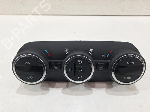 AC Styreenhet / Manøvreringsenhet JEEP RENEGADE SUV (BU, B1, BV) 1.6 CRD (120 hp) 31685241