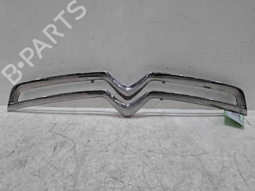 Grill Grill CITROËN C3 II (SC_) 1.2 VTi 82 (82 hp) 39538522 39538522