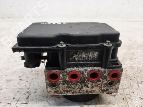 Used ABS pump RENAULT CLIO III (BR0/1, CR0/1) 1.2 16V Hi-Flex (BR1U, CR1U) (75 hp) 26767655