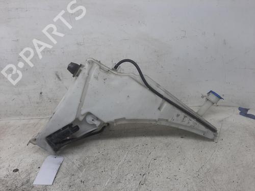 Used Windscreen washer tank LAND ROVER RANGE ROVER IV (L405) 4.4 SDV8 4x4 (340 hp) 26857448