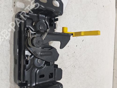 hjelmlas-mercedes-benz-a-class-saloon-v177-2018-32380635 main image