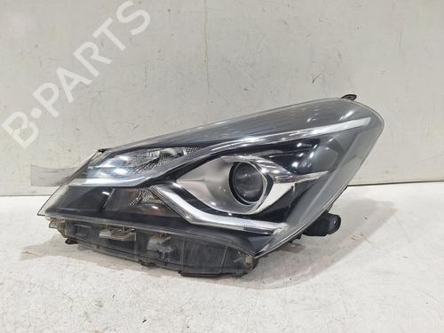 Used Left headlight TOYOTA YARIS (_P13_) 1.5 Hybrid (NHP130_) (101 hp) 32027105