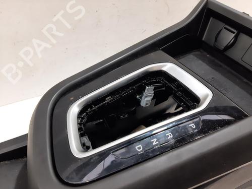 Midtkonsoll RENAULT ARKANA I (LCM_, LDN_) 1.3 TCe 140 (LDN0) | BP32324137I22