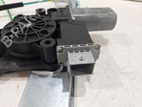 Front left window mechanism VAUXHALL CORSA Mk IV (E) (X15) 1.4 | BP31964743C22