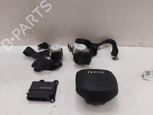 Kit Airbags Kit Airbags IVECO DAILY VI Van 33S16, 35S16, 35C16, 38S16, 40C16, 42S16, 50C16 (156 hp) 35985714 35985714