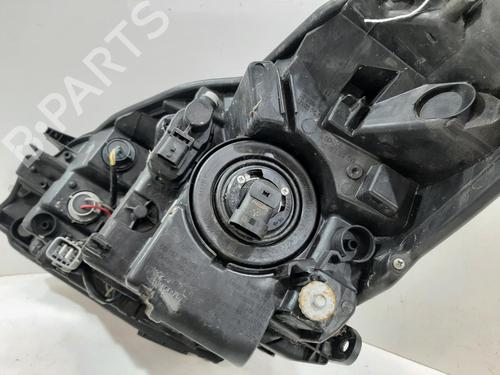 Right headlight TOYOTA YARIS (_P13_) 1.5 Hybrid (NHP130_) | BP32027108C29 