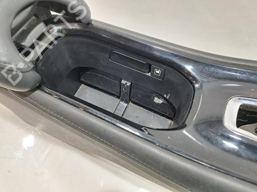 Middle console HONDA HR-V (RU) 1.6 i-DTEC (RU8) | BP39943347I22 - Image 6