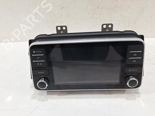 Used Radio NISSAN MICRA V (K14) 1.0 IG-T (92 hp) 31059544