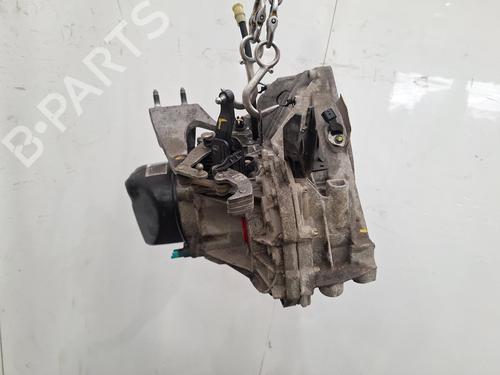 Gearbox DACIA SANDERO II TCe 90 (B8M1, B8MA, B8AC) | BP32529408M3