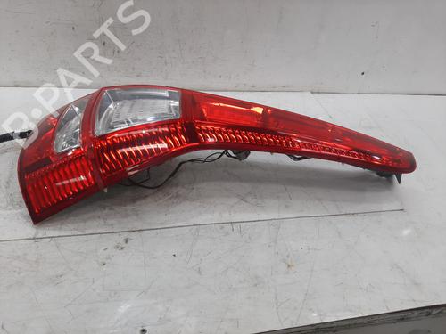 Piloto trasero derecho Piloto trasero derecho HONDA CR-V III (RE_) 2.0 i-VTEC 4WD (RE5, RE2) (150 hp) 37409335 37409335
