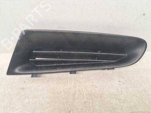 Used Grille RENAULT CLIO III (BR0/1, CR0/1) 1.2 16V (BR0P, CR0P) (101 hp) 26826209