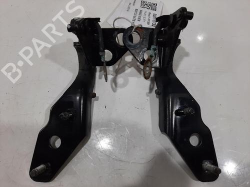 Used Hinge/Door check strap Hinge/Door check strap 37272393 37272393
