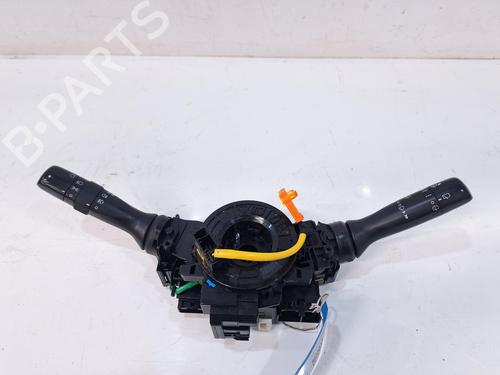 Used Switch TOYOTA YARIS (_P13_) 1.3 (NSP130_, NSP130) (99 hp) 29127833