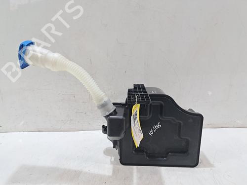 Used Windscreen washer tank Windscreen washer tank 37258299 37258299