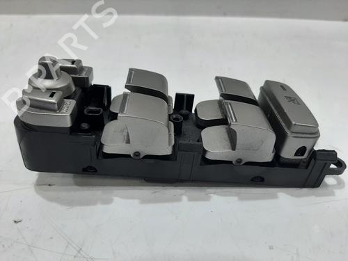 Switch JAGUAR XF I (X250) 3.0 | BP26827105I30 