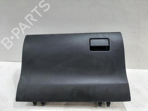 glove-box-toyota-prius-plus-_w4_-2011-32270172 main image