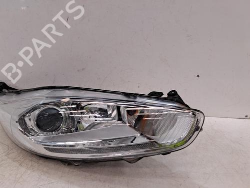 Used Right headlight FORD FIESTA VI (CB1, CCN) 1.6 Ti (105 hp) 29348883