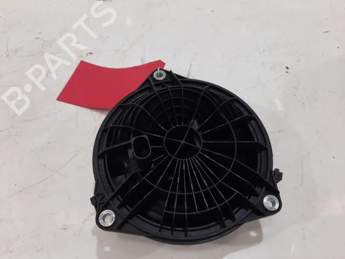 Tailgate handle VW GOLF VI (5K1) 2.0 TDI | BP33815021C132 - Image 4