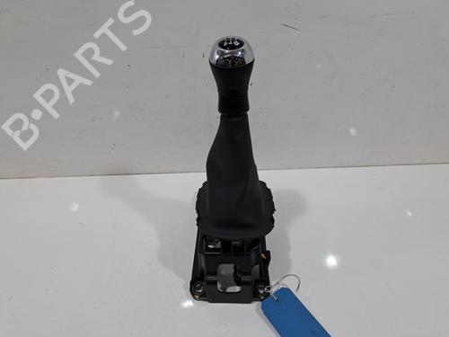 gear-lever-toyota-aygo-_b4_-2014-37666678 main image
