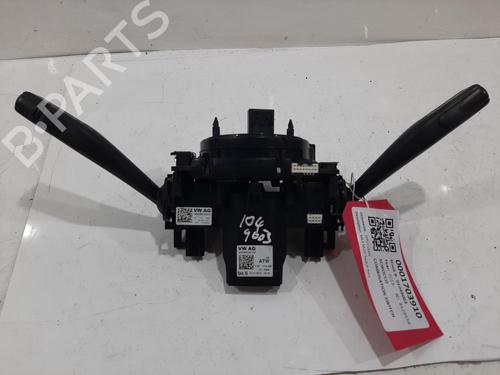 switch-vw-scirocco-iii-137-138-2008-2009-2010-2011-2012-2013-2014-2015-2016-2017-2018-34339526 main image