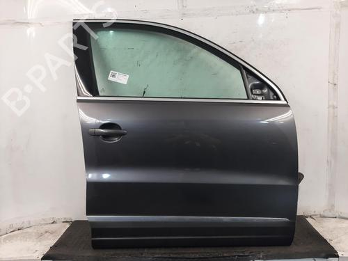 Used Right front door VW TIGUAN (5N_) 2.0 TDI 4motion (170 hp) 30286394