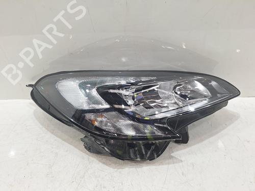 Faro derecho Faro derecho VAUXHALL CORSA Mk IV (E) (X15) 1.2 (69 hp) 39743759 39743759