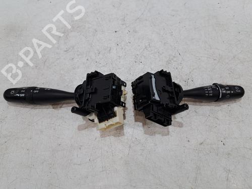 Used Switch SUZUKI GRAND VITARA II (JT, TE, TD) 2.4 All-wheel Drive (JB424) (169 hp) 30304432