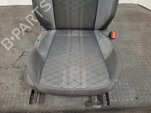 Right front seat VW POLO VI (AW1, BZ1, AE1) 1.0 TSI | BP38912586C16 - Image 4