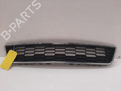 Used Grille CHEVROLET AVEO Hatchback (T300) 1.4 (101 hp) 28448779