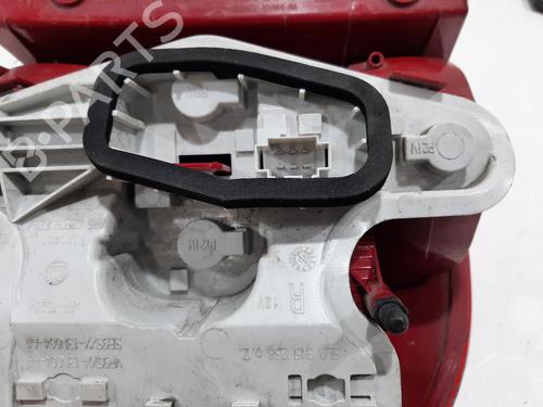 Right taillight SKODA YETI (5L) 2.0 TDI 4x4 | BP36334655C35 - Image 4