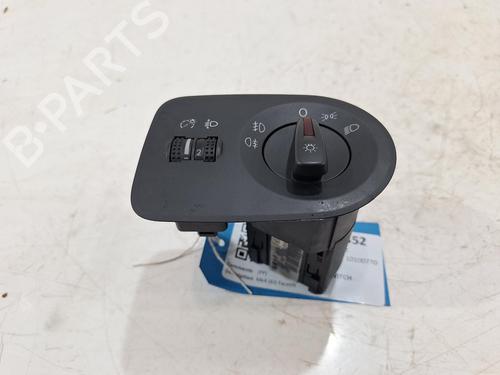 Forlygtekontakt SEAT IBIZA IV (6J5, 6P1) 1.4 (85 hp) 31769334