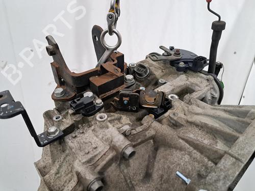 Gearbox KIA CARENS III MPV (UN) 2.0 CVVT | BP26744487M3 