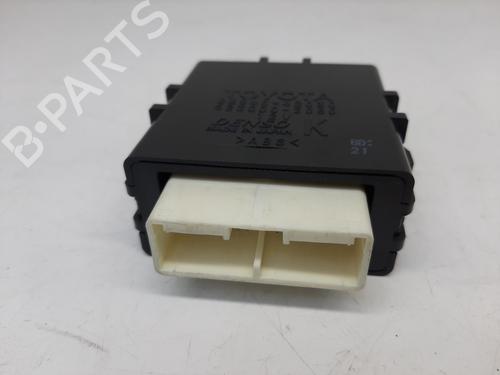 Used Control unit LEXUS NX (_Z1_) 300h AWD (AYZ15) (200 hp) 26745546
